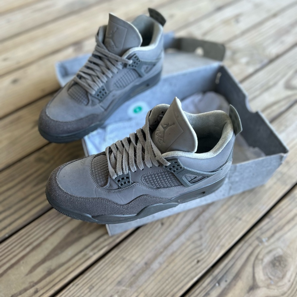 AIR JORDAN 4 RETRO SE**used with lots of life left** 9.5